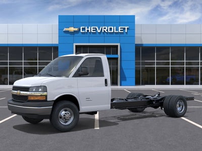 2025 Chevrolet Express Cutaway 3500 1WT