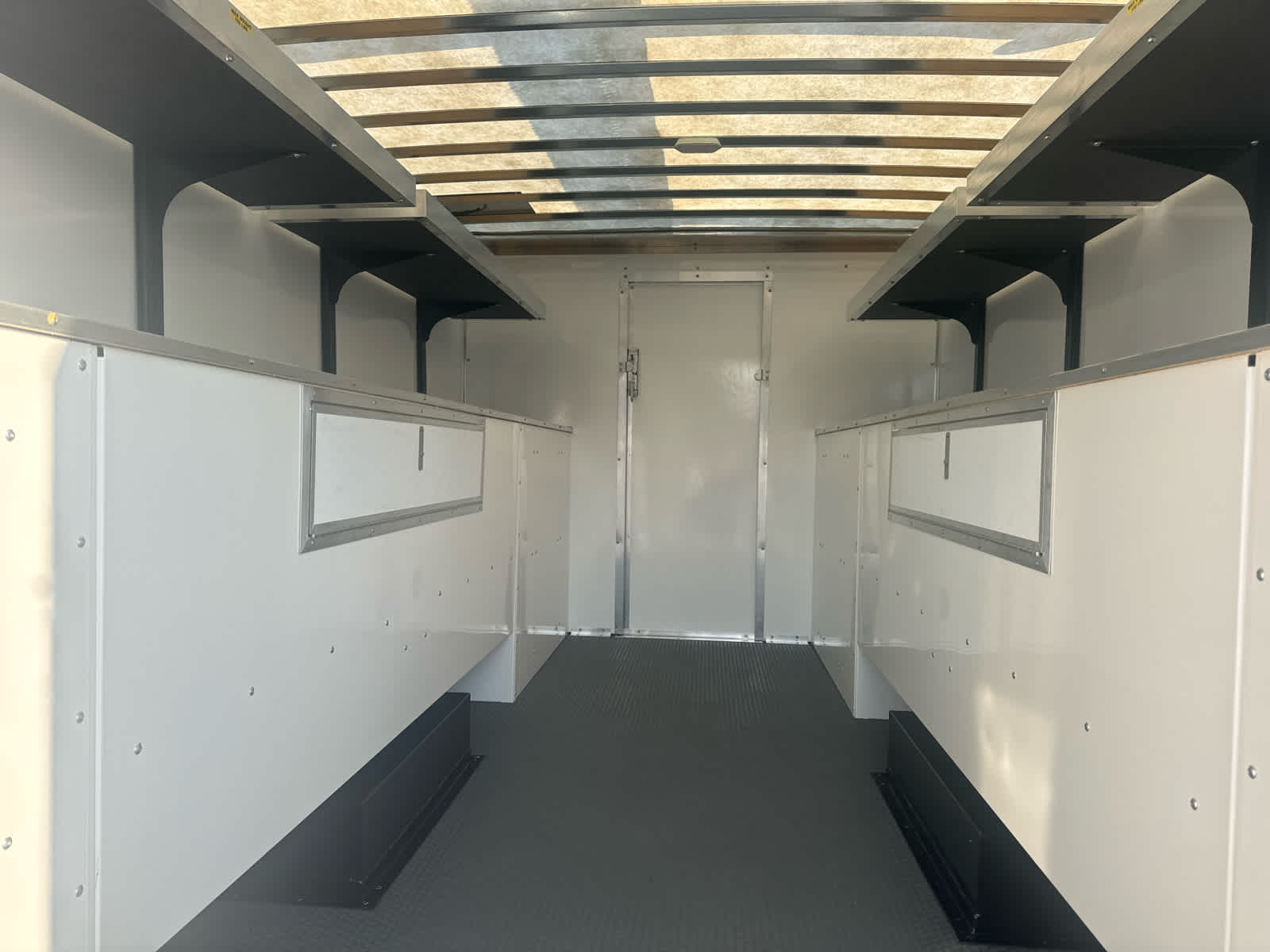 2025 Chevrolet Express Cutaway 4500 2WT