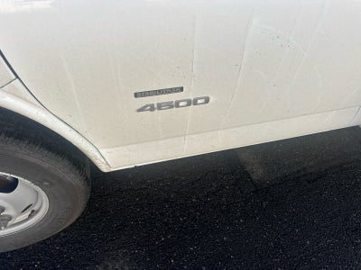 2025 Chevrolet Express Cutaway 4500 2WT