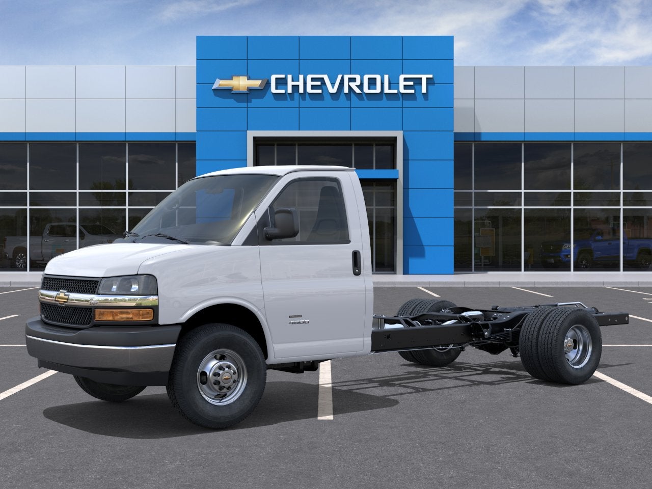 2026 Chevrolet Express Cutaway 4500 2WT