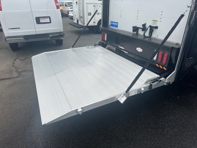 2024 Chevrolet Express Cutaway 4500 2WT