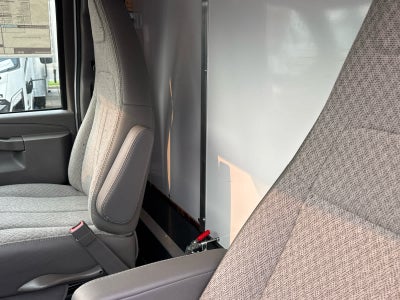 2026 Chevrolet Express Cutaway 4500 2WT