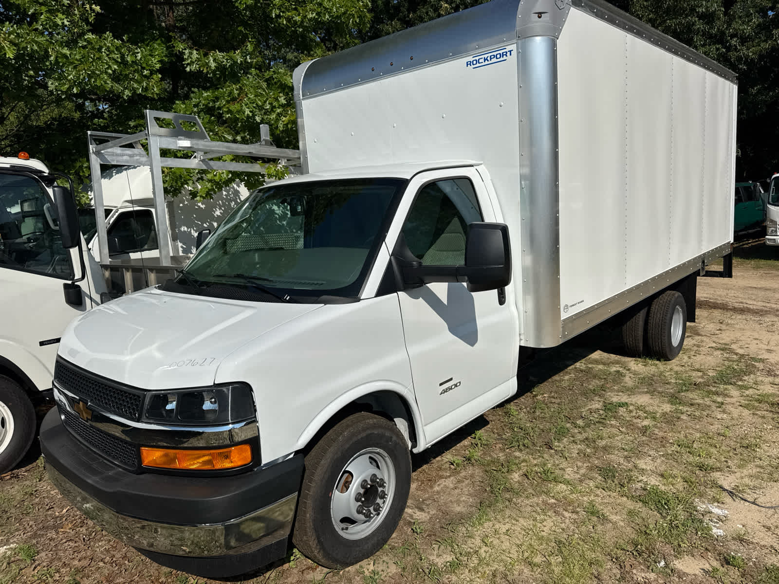 2026 Chevrolet Express Cutaway 4500 2WT