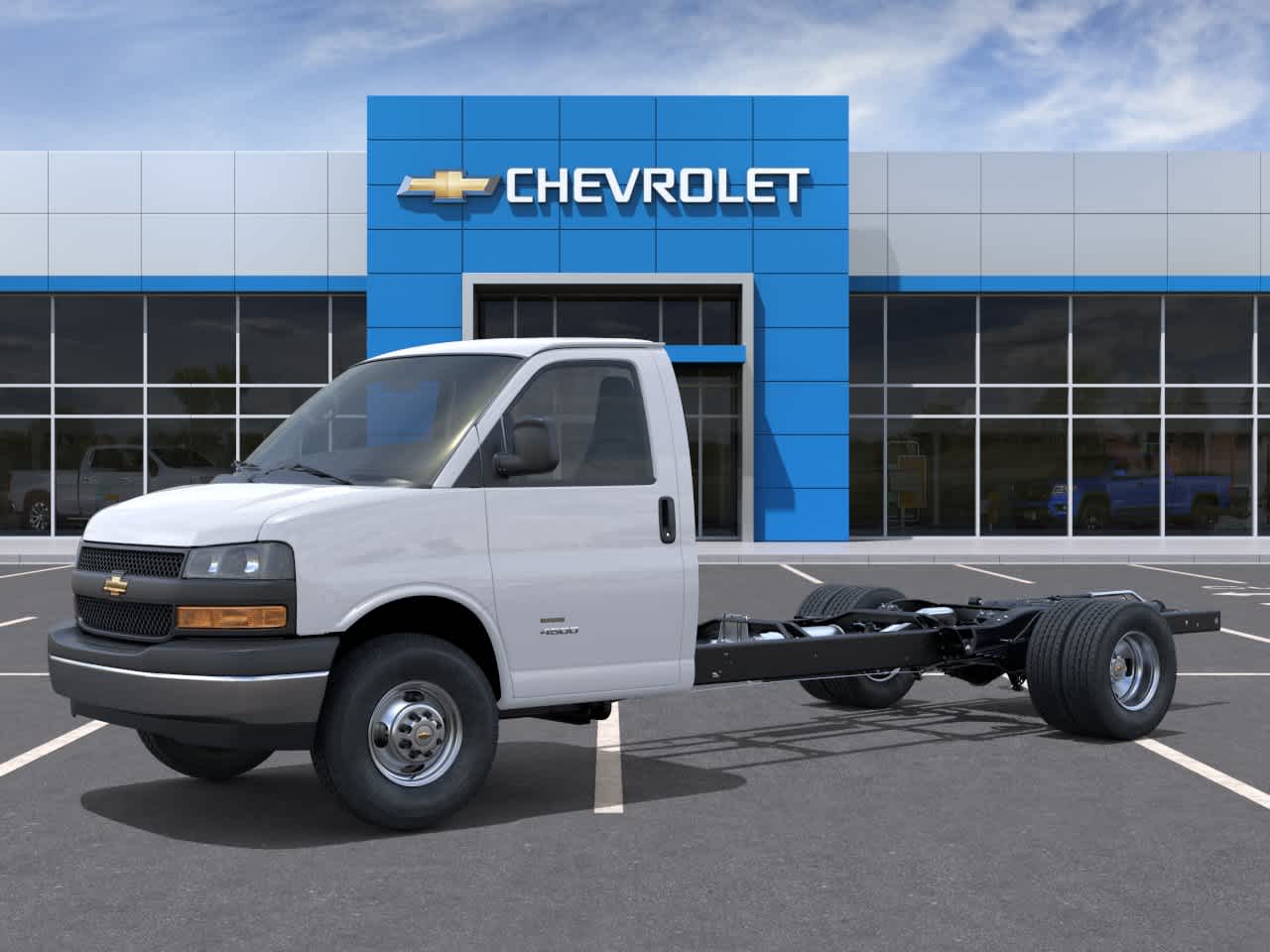 2026 Chevrolet Express Cutaway 4500 2WT