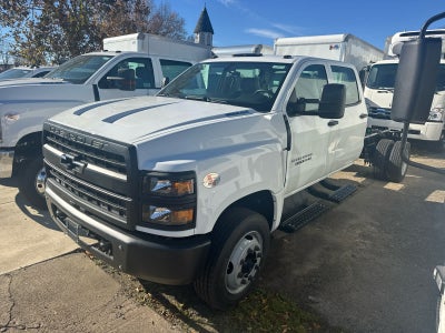 2025 Chevrolet Silverado 5500 HD Work Truck