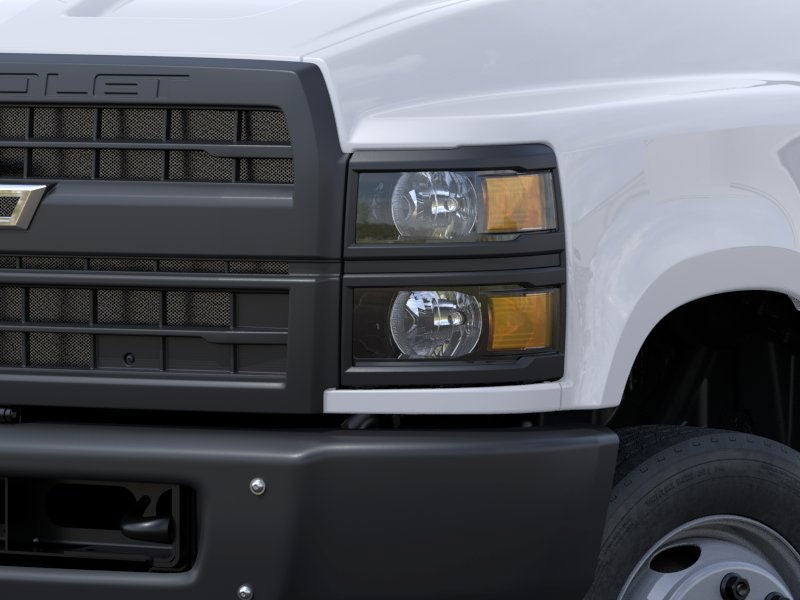 2025 Chevrolet Silverado 5500 HD Work Truck