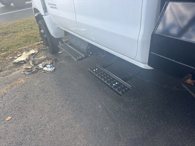 2024 Chevrolet Silverado 5500 HD Work Truck