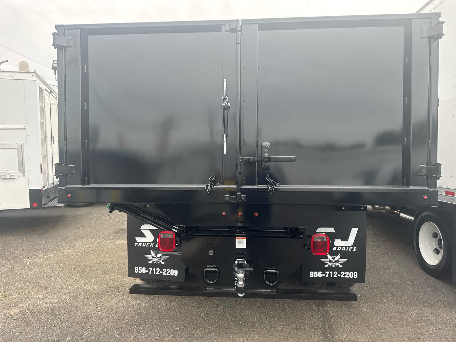 2024 Chevrolet Silverado 5500 HD Work Truck
