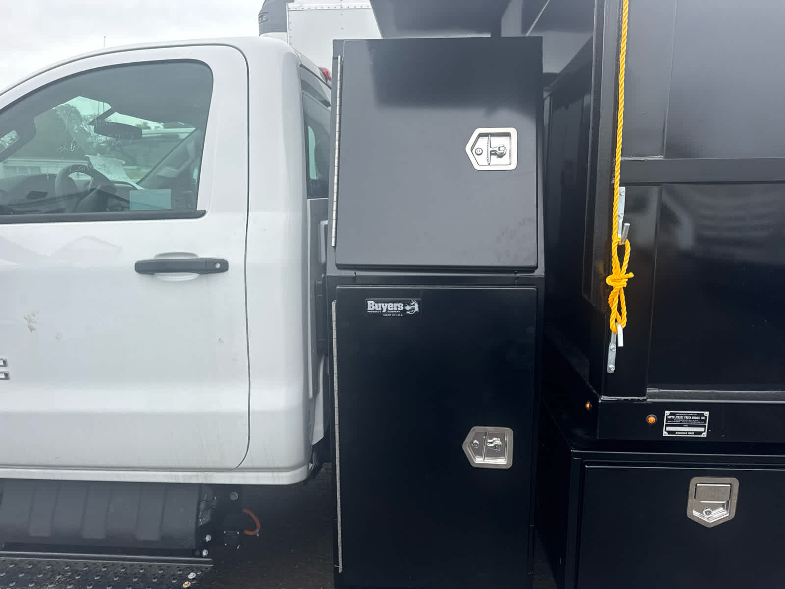 2024 Chevrolet Silverado 5500 HD Work Truck