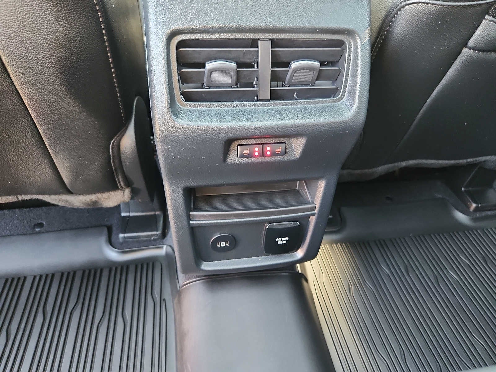 2024 Ford Edge ST