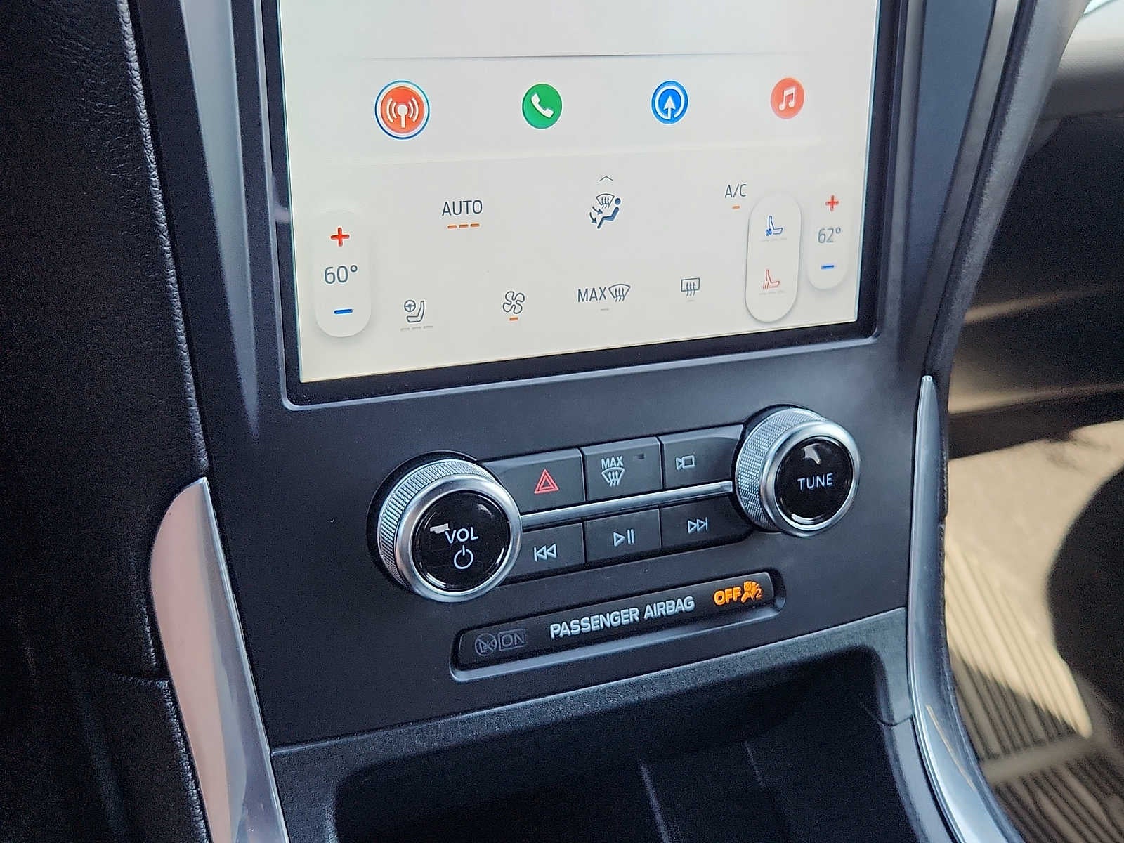 2024 Ford Edge ST