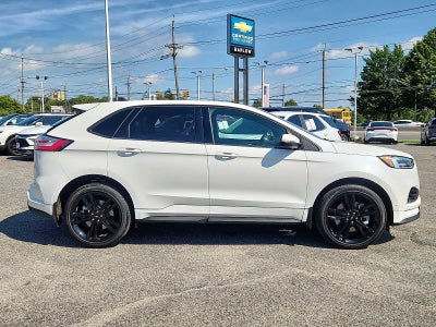 2024 Ford Edge ST