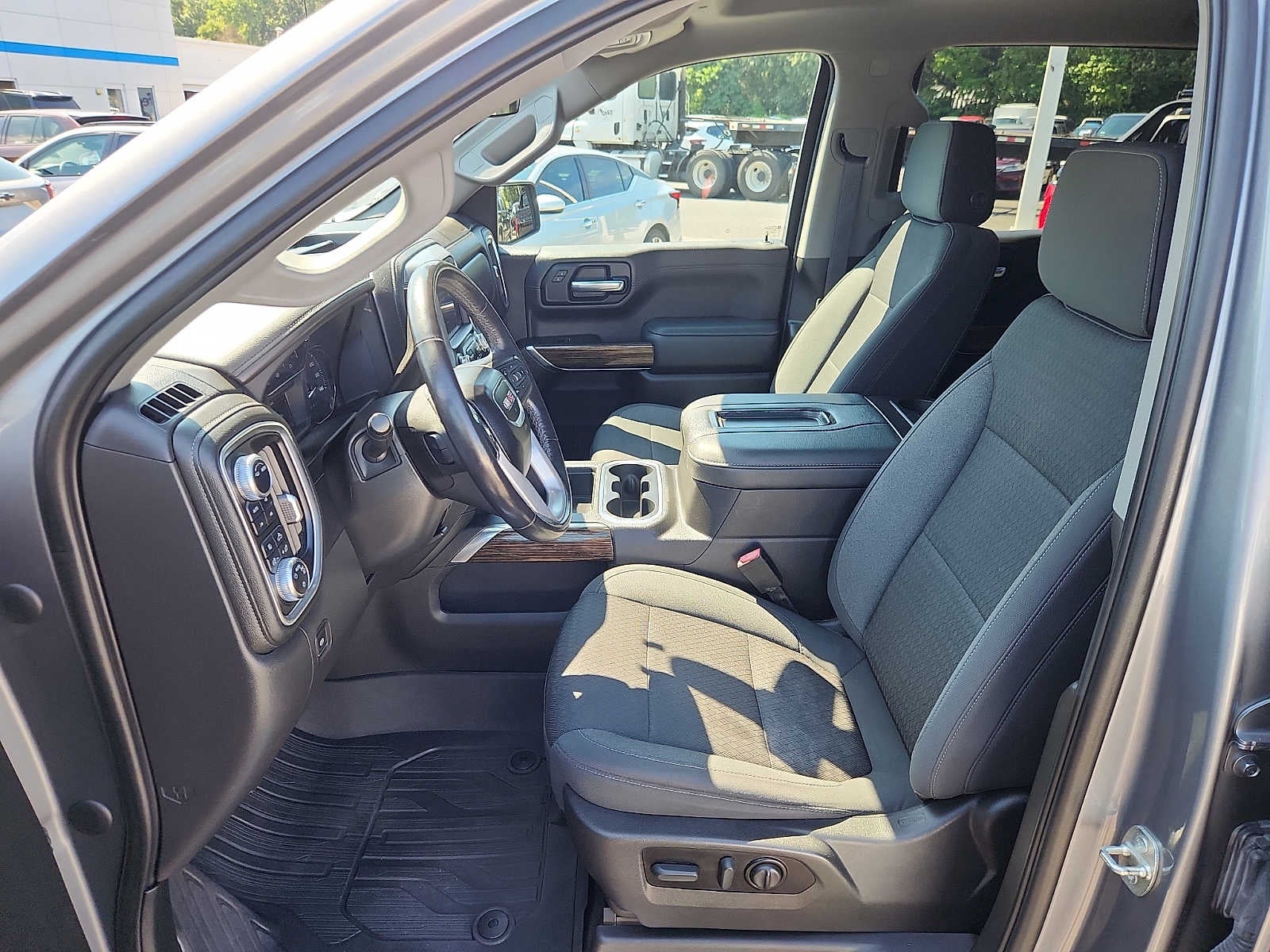 2022 GMC Sierra 1500 Limited Elevation