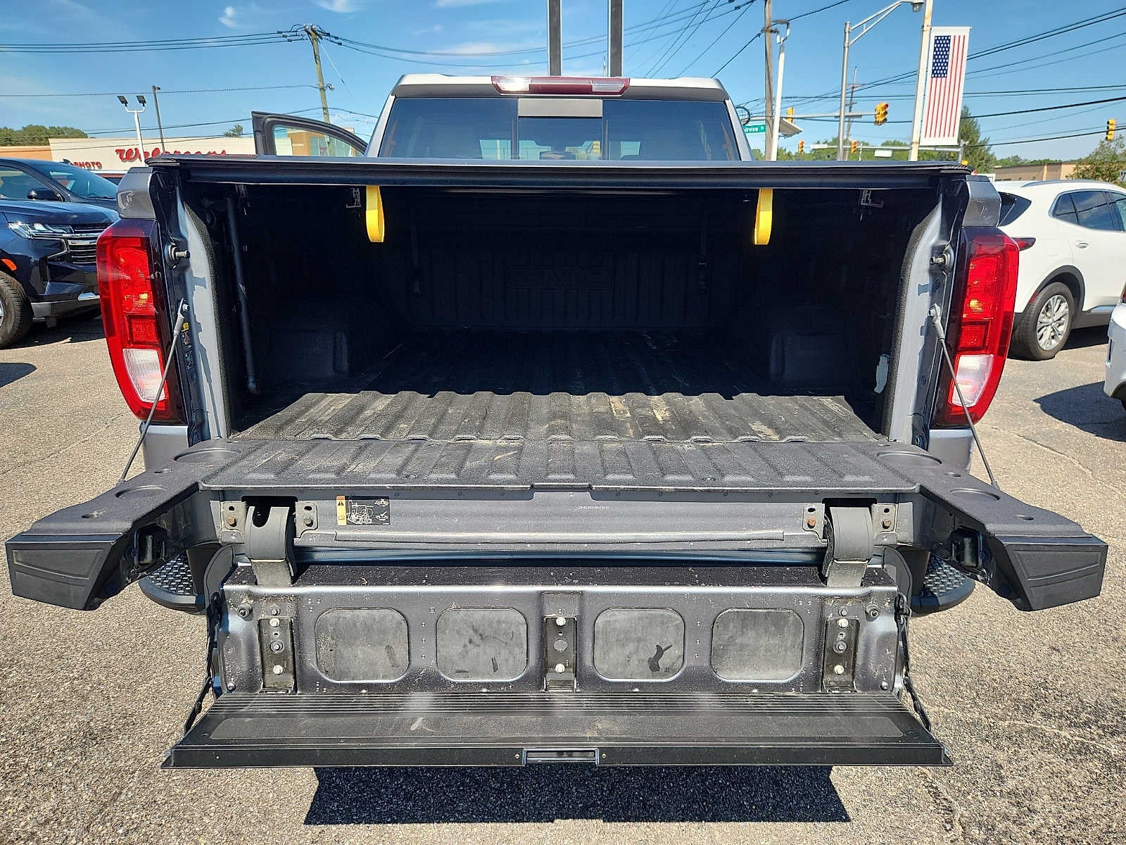 2022 GMC Sierra 1500 Limited Elevation