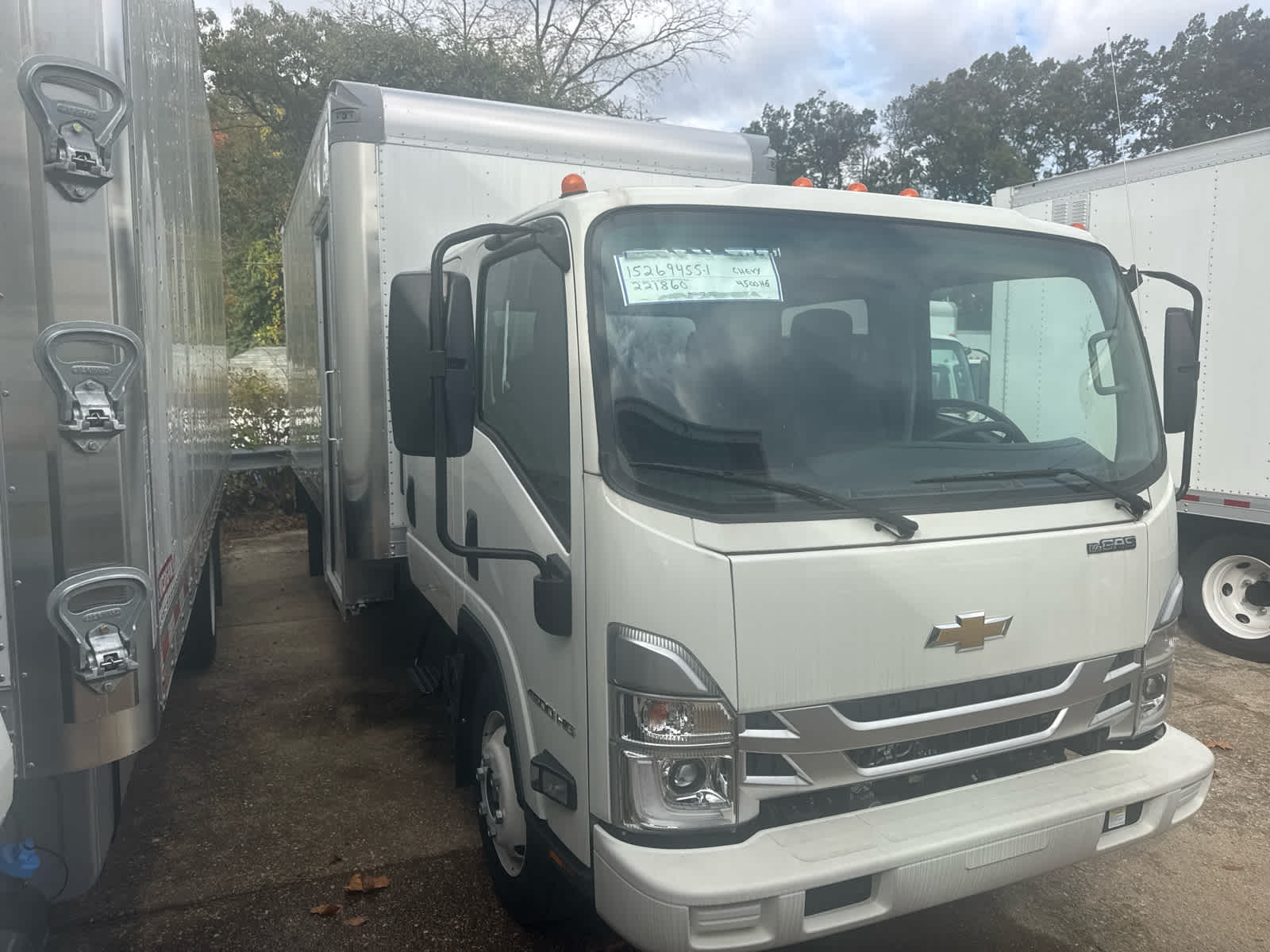 2024 Chevrolet Low Cab Forward 4500 NA