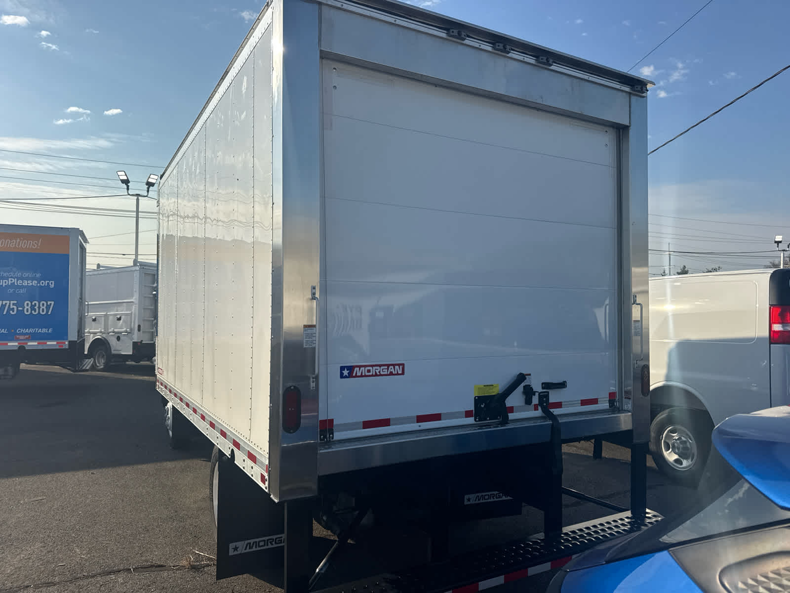 2024 Chevrolet Low Cab Forward 4500 HG NA