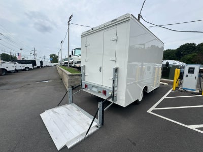 2024 Chevrolet Low Cab Forward 4500 HG NA