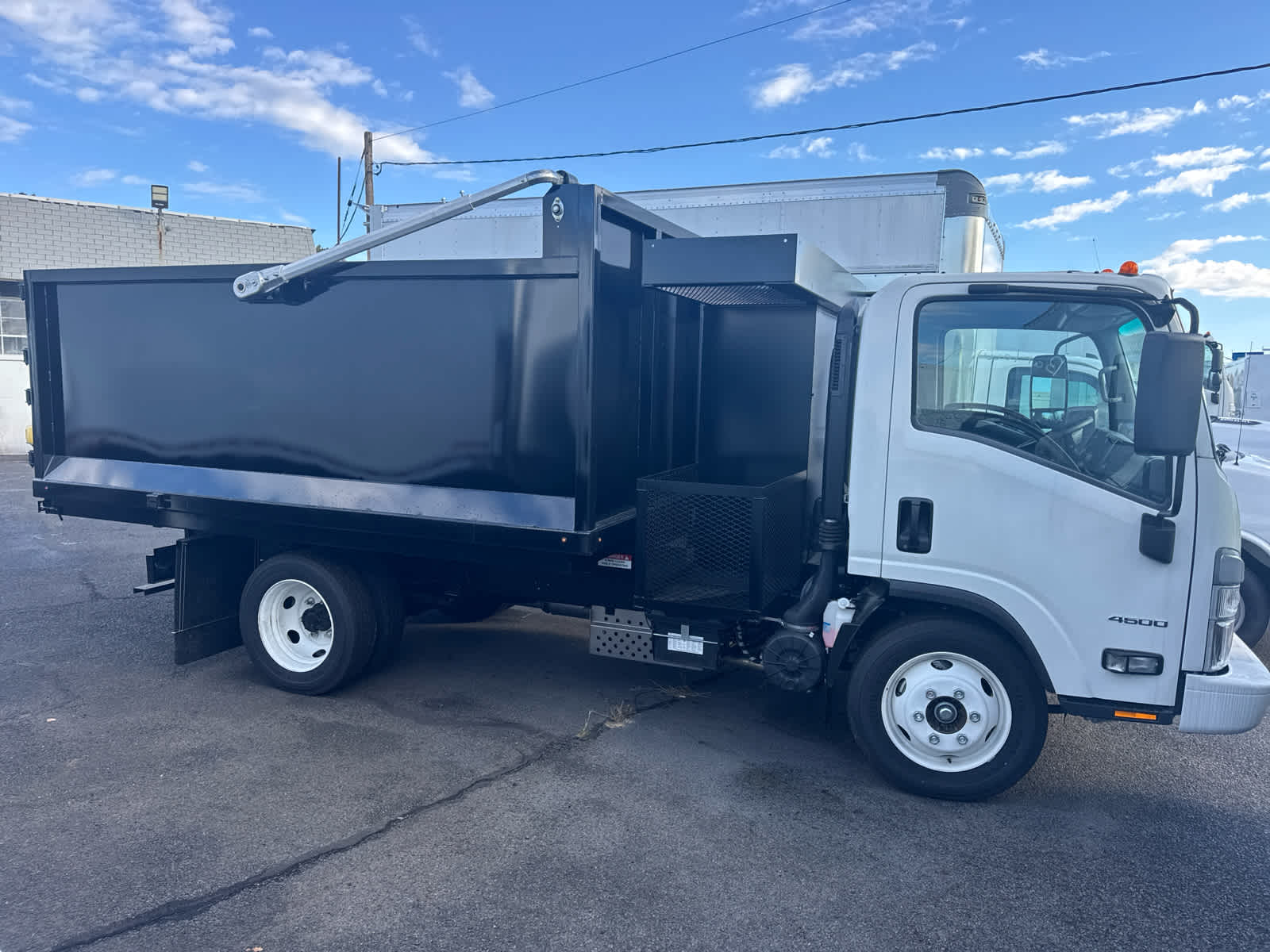 2024 Chevrolet Low Cab Forward 4500 NA