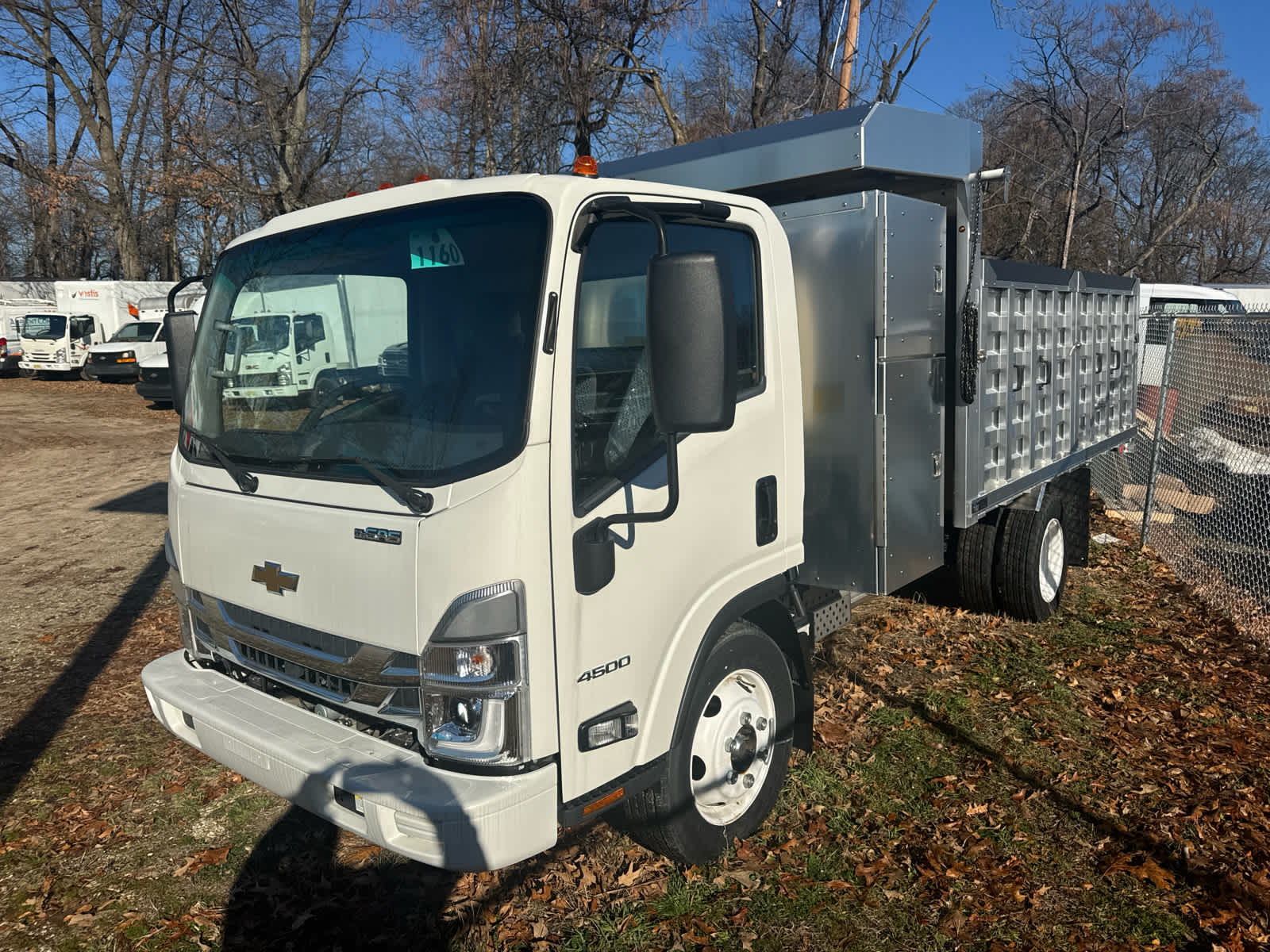2024 Chevrolet Low Cab Forward 4500 HG NA