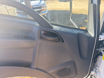 2024 Chevrolet Low Cab Forward 4500 HG NA