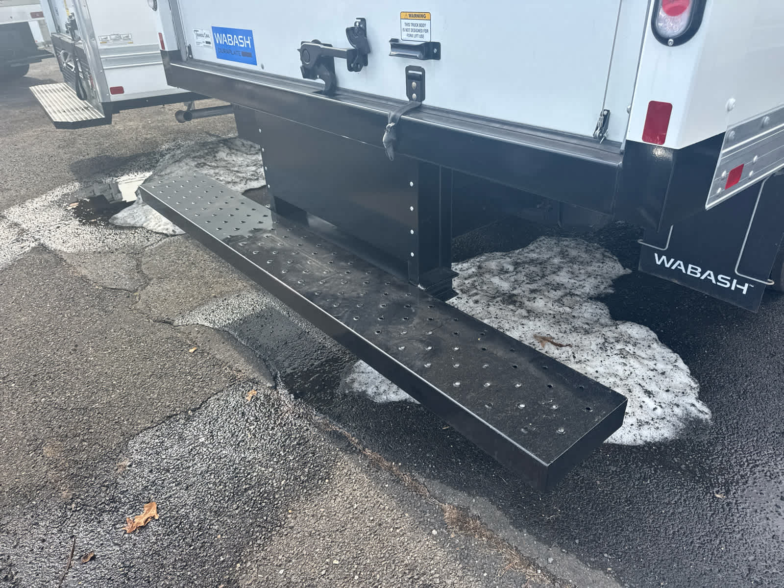 2025 Chevrolet Low Cab Forward 4500 HG 1WT