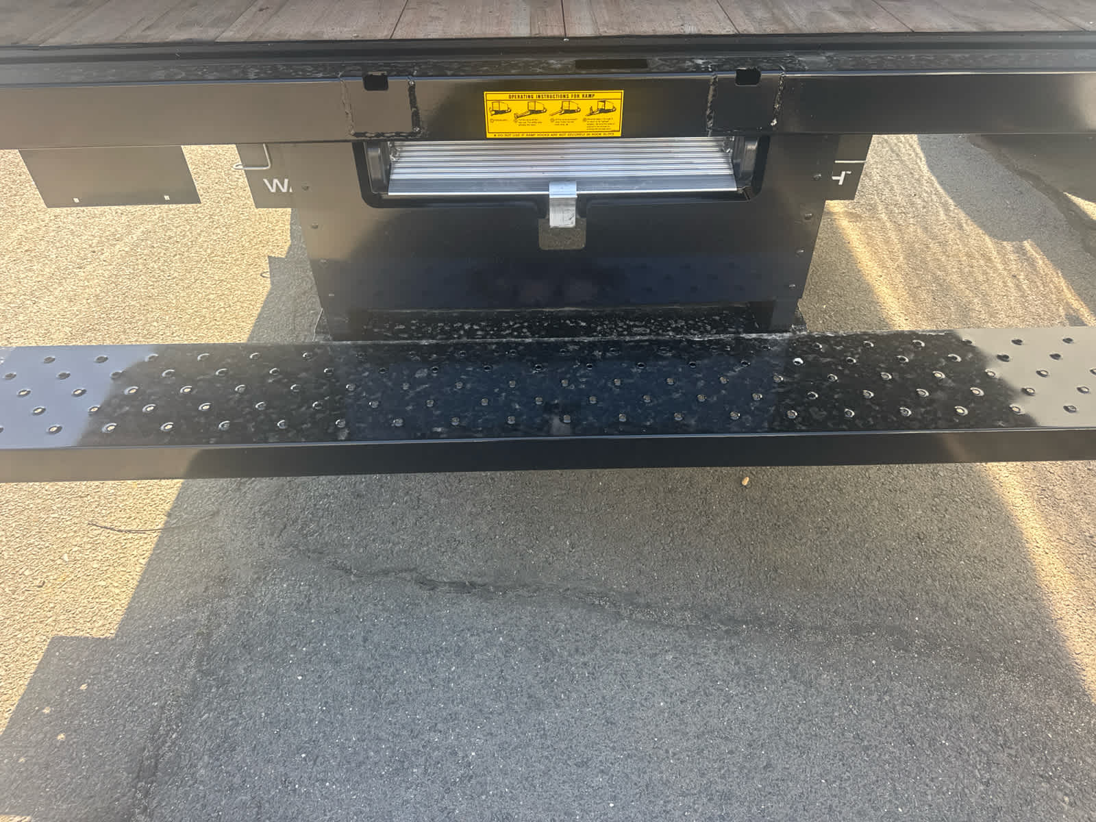 2025 Chevrolet Low Cab Forward 4500 HG 1WT