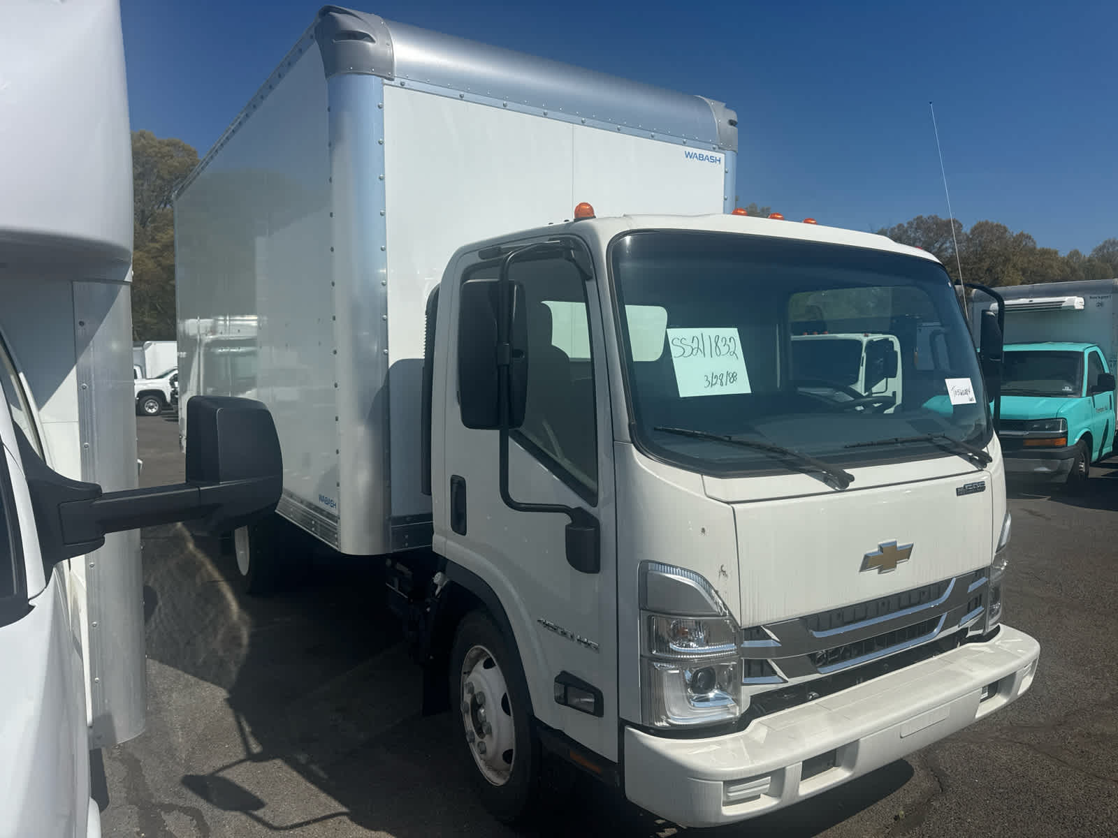 2025 Chevrolet Low Cab Forward 4500 HG 1WT