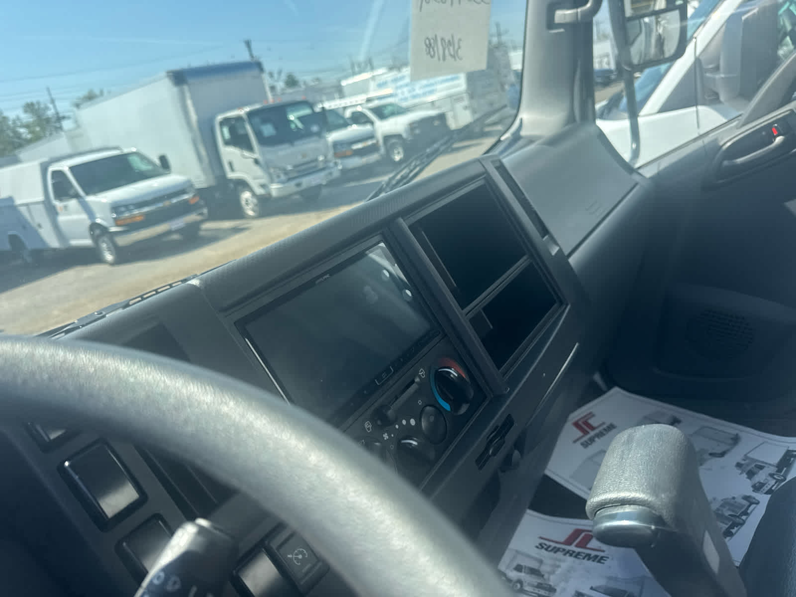 2025 Chevrolet Low Cab Forward 4500 HG 1WT