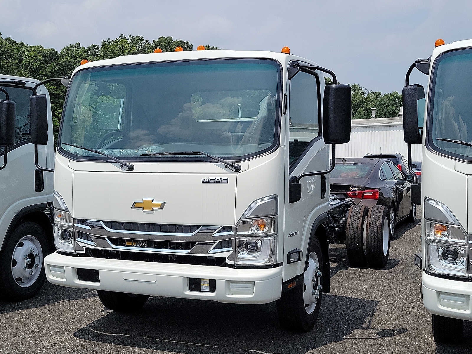2024 Chevrolet Low Cab Forward 4500 NA
