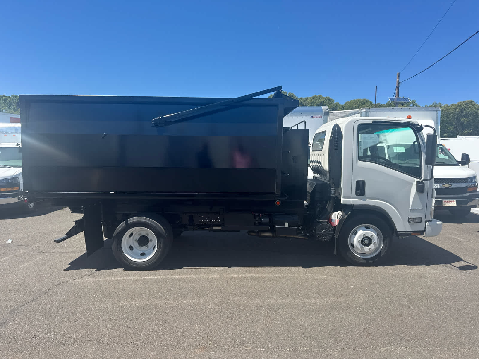 2024 Chevrolet Low Cab Forward 4500 HG NA