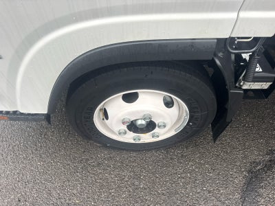 2025 Chevrolet Low Cab Forward 4500 HG 1WT