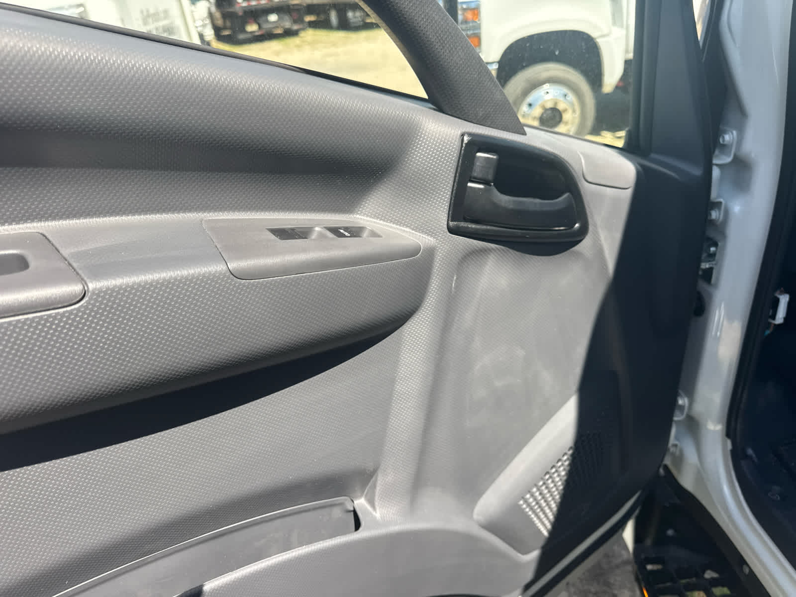 2025 Chevrolet Low Cab Forward 4500 HG 1WT