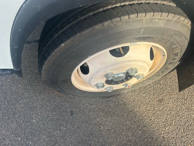 2025 Chevrolet Low Cab Forward 5500 XG 1WT