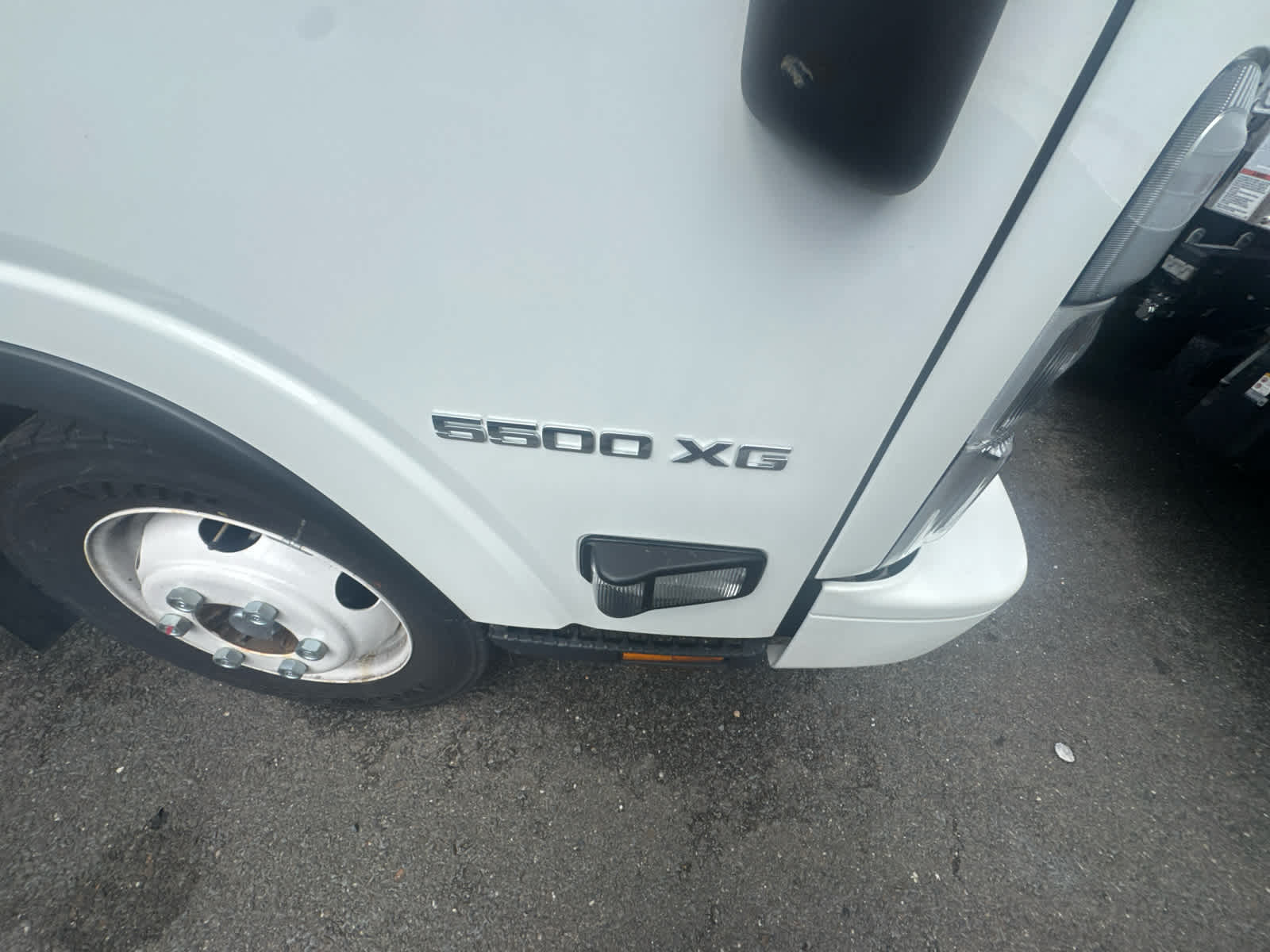 2025 Chevrolet Low Cab Forward 5500 XG 1WT
