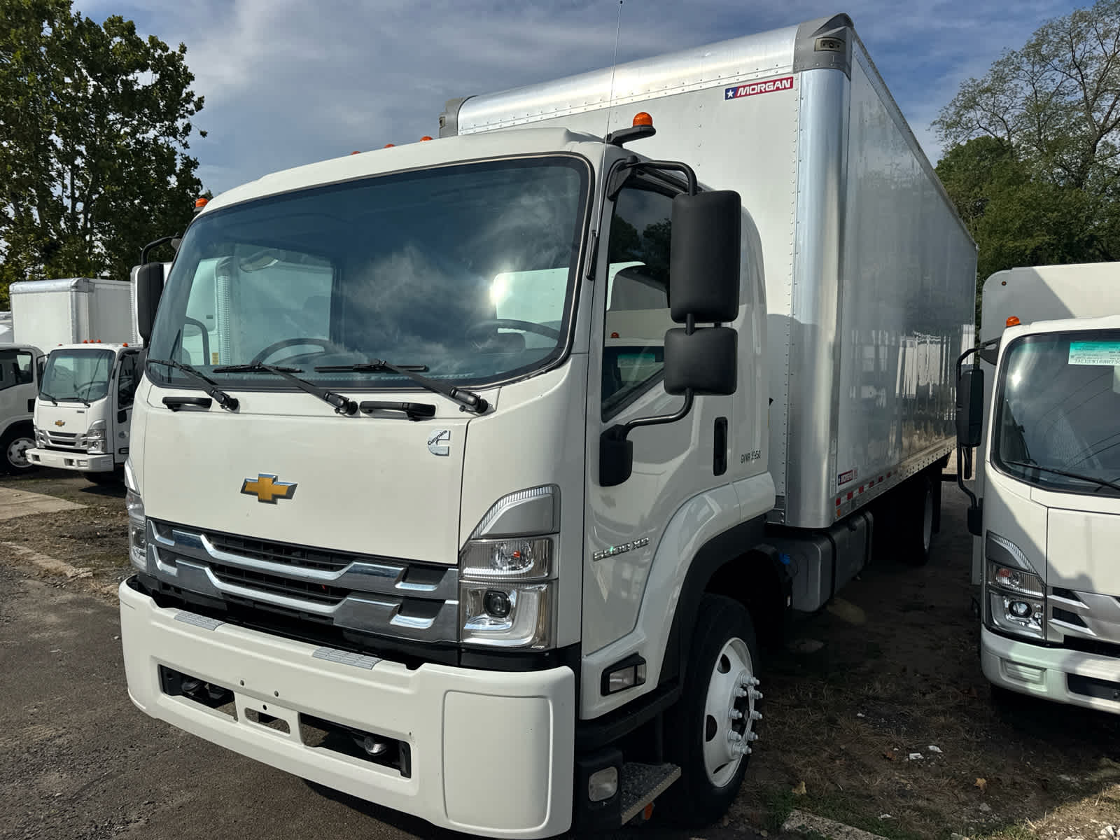 2024 Chevrolet Low Cab Forward 6500 XD 1WT