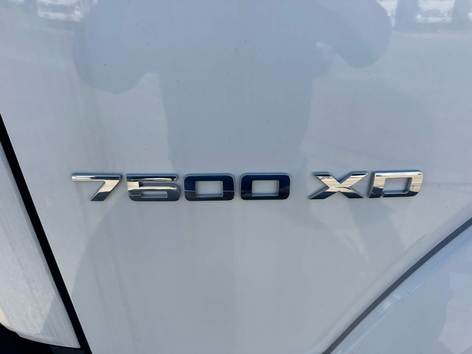 2024 Chevrolet Low Cab Forward's photo