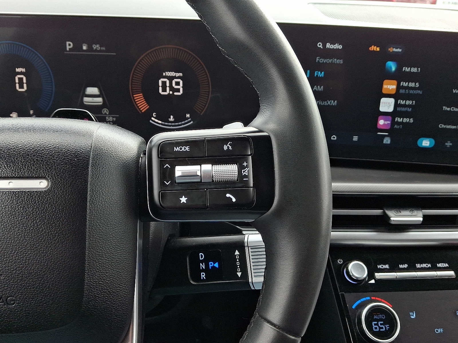 2025 Hyundai Santa Fe SEL