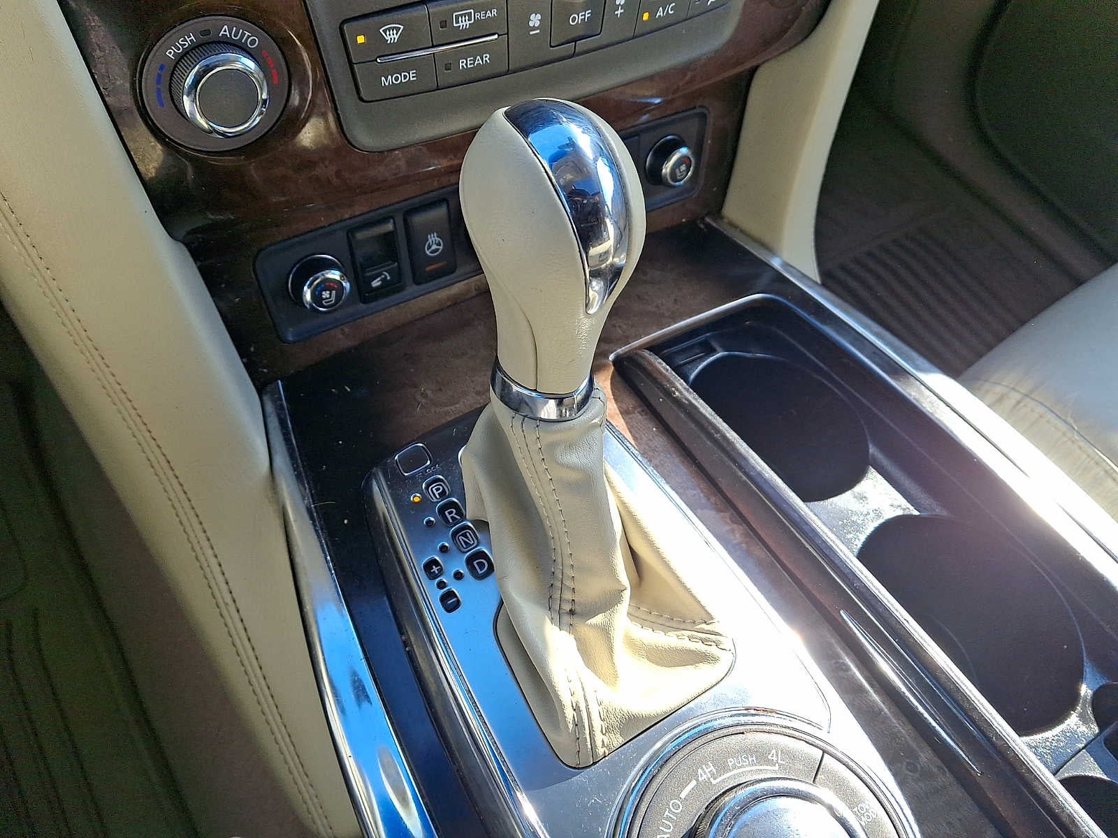 2014 INFINITI QX80 NA