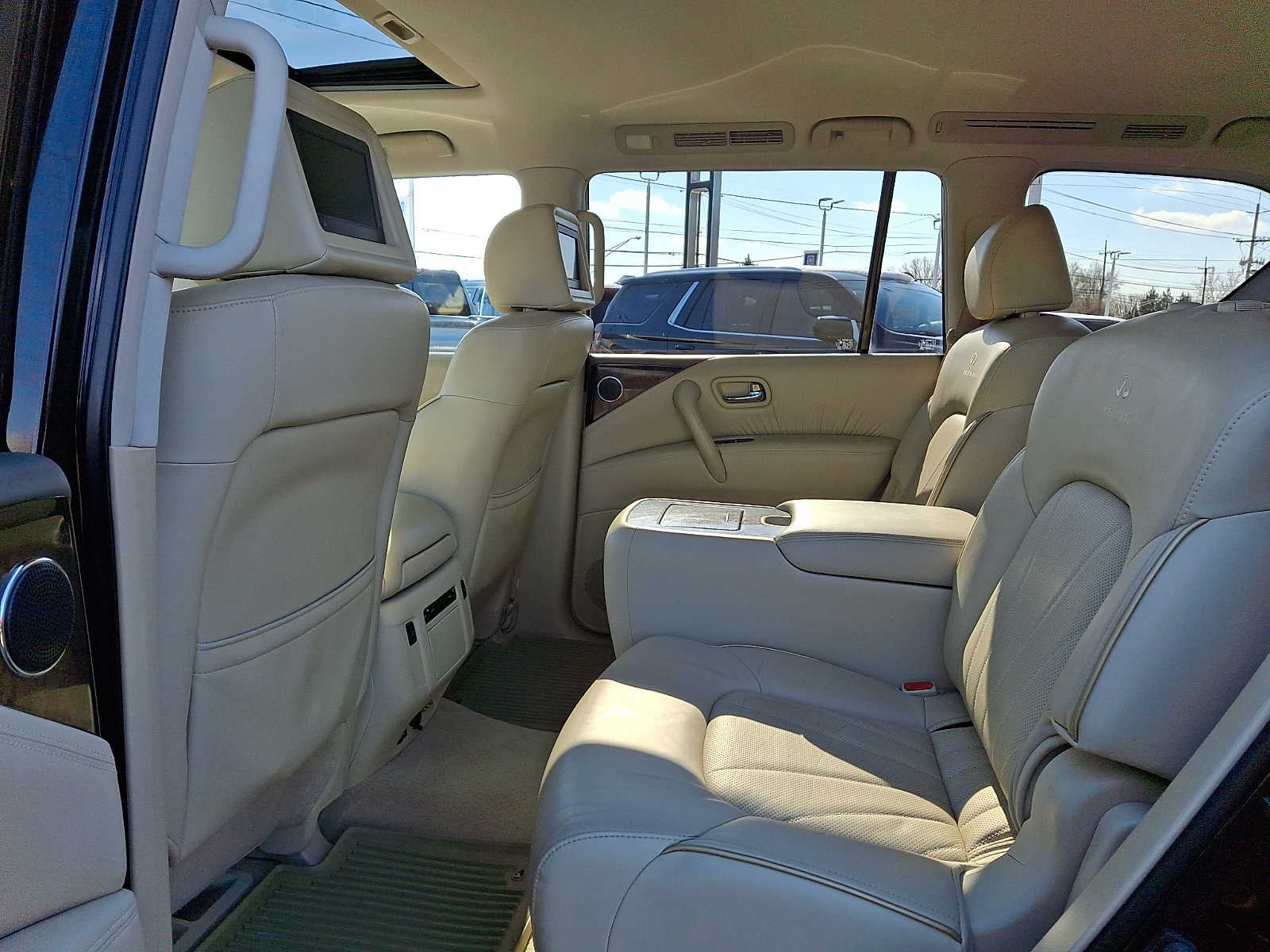 2014 INFINITI QX80 NA