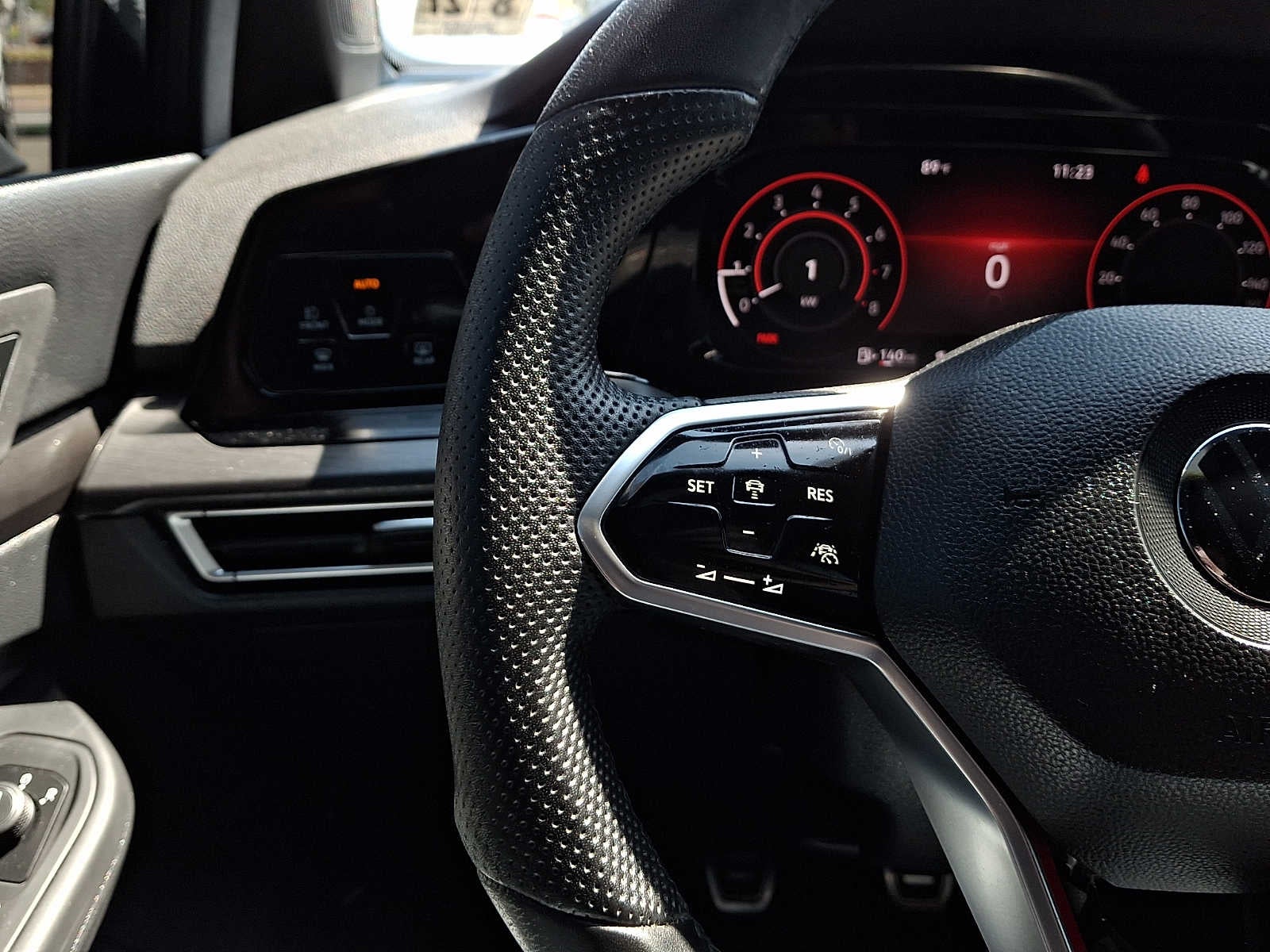 2022 Volkswagen Golf GTI S