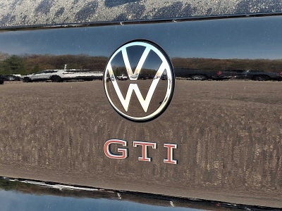 2022 Volkswagen Golf GTI S
