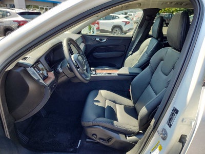 2023 Volvo XC60 Recharge Plug-In Hyb Plus Bright Theme