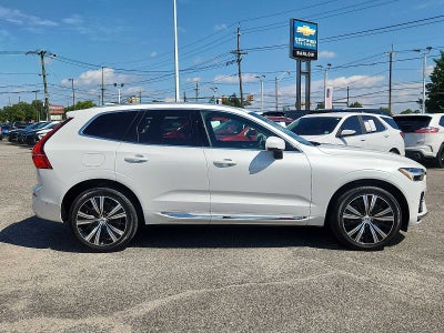 2023 Volvo XC60 Recharge Plug-In Hyb Plus Bright Theme