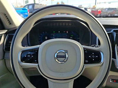 2025 Volvo XC90 Plug-In Hybrid Ultra