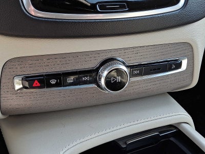 2025 Volvo XC90 Plug-In Hybrid Ultra