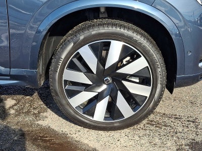2025 Volvo XC90 Plug-In Hybrid Ultra
